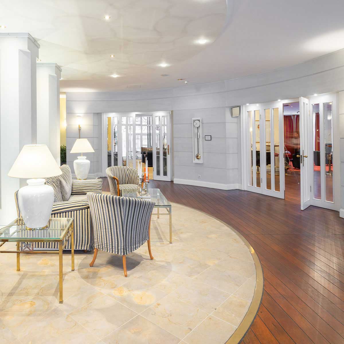 Eingangsbereich des Wellnessbereiches im Grand Hotel Binz - perfekt für einen Wellnessurlaub auf Rügen.